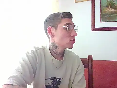 liam carter2 online show from July 2026 10:34:01 PM