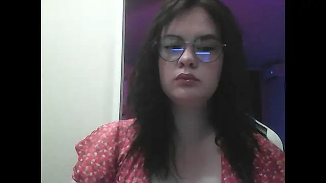 AdelinaVirelle online show from July 2026 08:11:01 PM