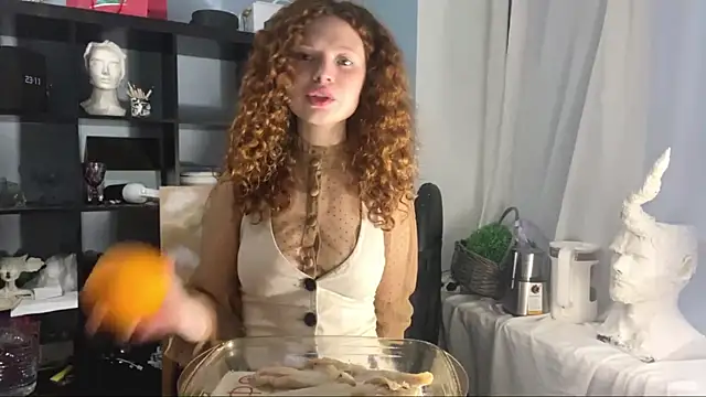 Snapshot of ElenaVanderbilt chatting on July 2026 08:11:01 PM ElenaVanderbilt online show from July 2026 08:11:01 PM
