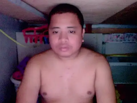 Snapshot of UnisexForYou chatting on July 2026 11:01:02 AM UnisexForYou online show from July 2026 11:01:02 AM