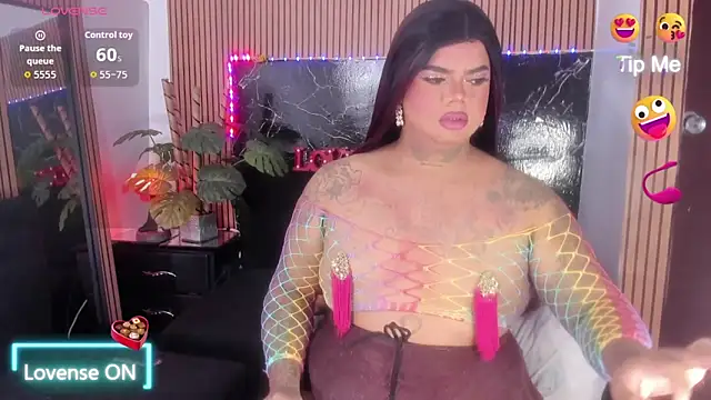 Snapshot of isabelleandbrand chatting on October 2025 02:13:02 PM isabelleandbrand online show from October 2025 02:13:02 PM