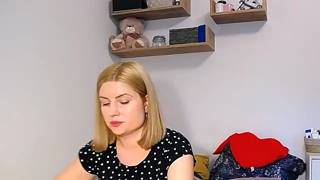 alisenties online show from September 2025 02:32:01 PM