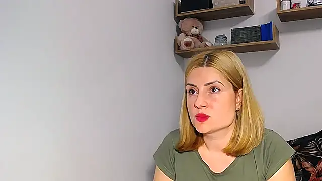 alisenties online show from November 2025 03:35:01 PM