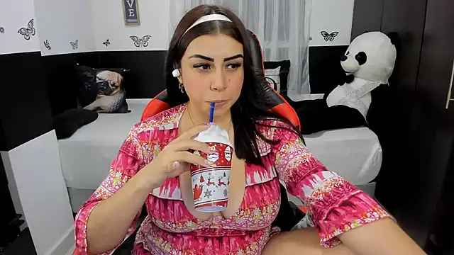 lucy007  online show from July 2026 12:59:02 AM