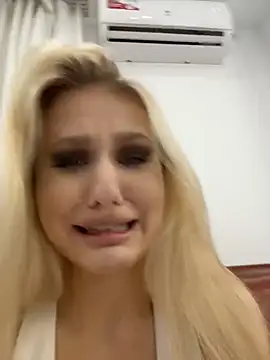 Snapshot of Christina_Diamond chatting on July 2026 05:07:02 PM Christina Diamond online show from July 2026 05:07:02 PM