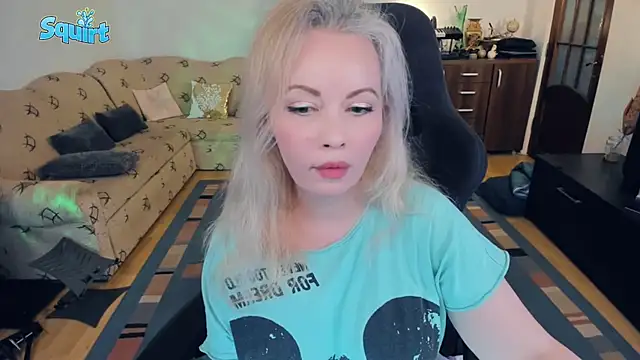 Snapshot of WhitneyLynn chatting on March 2025 11:22:01 PM WhitneyLynn online show from March 2025 11:22:01 PM