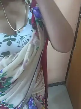 Snapshot of tamil_sweety_mallu chatting on July 2026 06:22:01 AM tamil sweety mallu online show from July 2026 06:22:01 AM