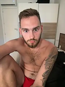 DarkHunter696 online show from July 2026 04:01:02 PM