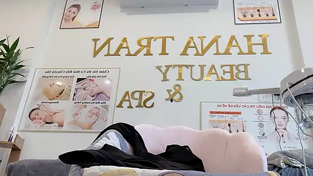 Katy Bae online show from October 2025 04:37:02 AM