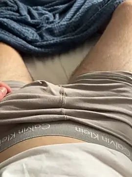 Snapshot of londonlad131 chatting on July 2026 12:25:02 PM londonlad131 online show from July 2026 12:25:02 PM