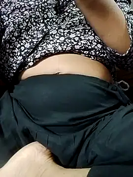 Snapshot of Bangla_girl chatting on July 2026 05:27:01 AM Bangla girl online show from July 2026 05:27:01 AM