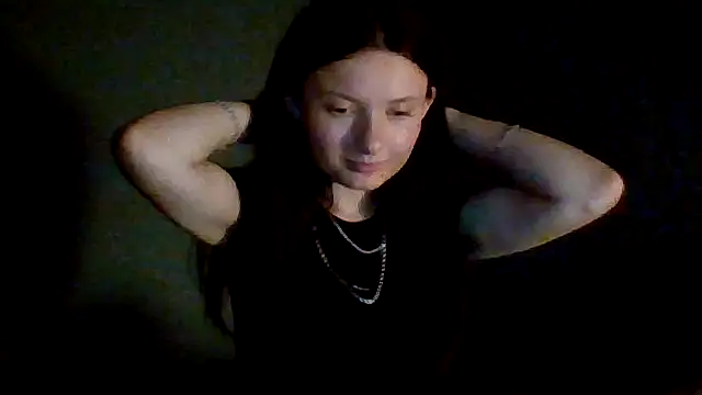 Snapshot of yana101 chatting on July 2026 08:19:02 PM yana101 online show from July 2026 08:19:02 PM