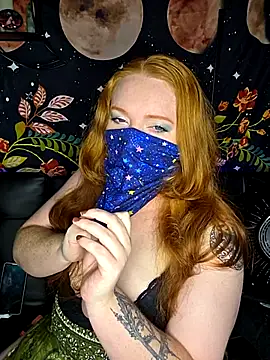 Snapshot of VibeFox chatting on July 2026 01:38:02 AM VibeFox online show from July 2026 01:38:02 AM