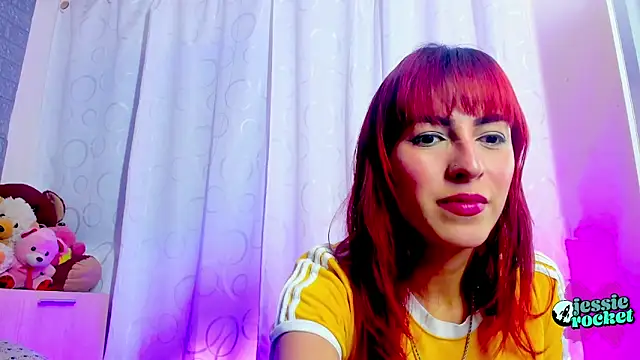 jessierocketx online show from April 2026 07:58:02 PM