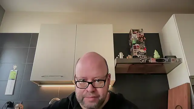 theitalianbear online show from April 2026 09:07:01 AM