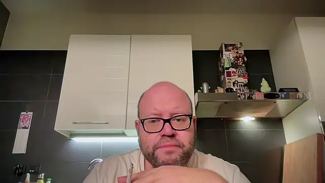 theitalianbear online show from April 2026 03:23:02 AM