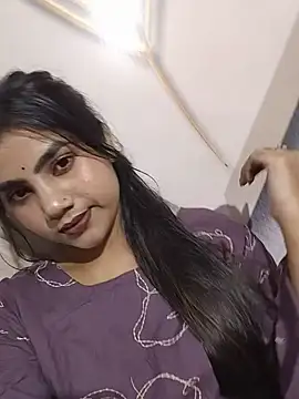 Snapshot of Aayesha_Rawat chatting on July 2026 05:42:01 PM Aayesha Rawat online show from July 2026 05:42:01 PM