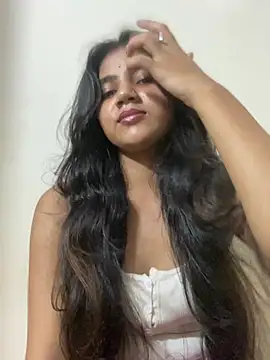 Snapshot of Aayesha_Rawat chatting on July 2026 04:50:01 PM Aayesha Rawat online show from July 2026 04:50:01 PM