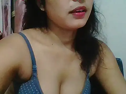 POJA SHARMAA online show from July 2026 06:40:02 PM