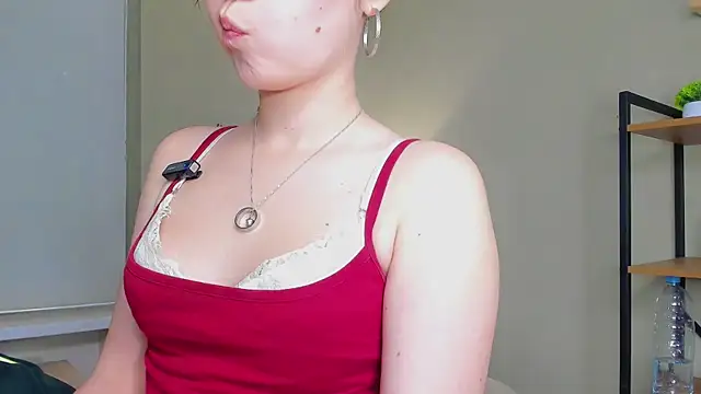 Snapshot of Cuteshyboo chatting on July 2026 04:27:02 PM Cuteshyboo online show from July 2026 04:27:02 PM