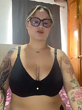 violeta roa2 online show from August 2026 05:06:01 PM
