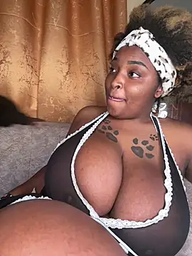Snapshot of savage_dady chatting on August 2026 01:02:01 PM savage dady online show from August 2026 01:02:01 PM