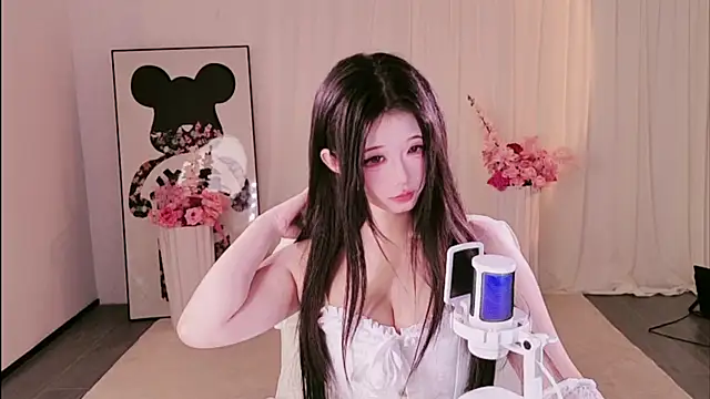 Snapshot of XiaolLin520 chatting on August 2026 10:14:02 AM XiaolLin520 online show from August 2026 10:14:02 AM