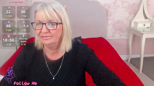 LadyAlana online show from April 2026 12:37:02 AM