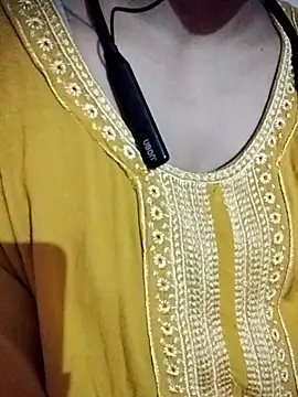 Snapshot of Pooja_kumari_001 chatting on July 2026 04:39:01 PM Pooja kumari 001 online show from July 2026 04:39:01 PM