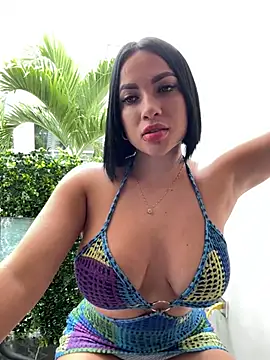 Snapshot of HannaBeckett chatting on March 2025 09:15:02 PM HannaBeckett online show from March 2025 09:15:02 PM