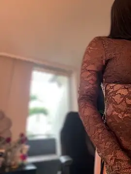 HannaBeckett online show from April 2026 06:37:01 PM