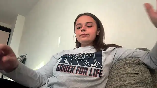 LorileeKaliszewski online show from August 2026 03:58:01 PM