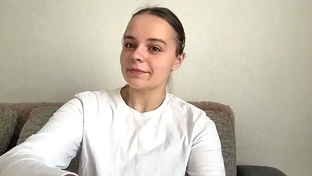 LorileeKaliszewski online show from August 2026 11:59:01 AM