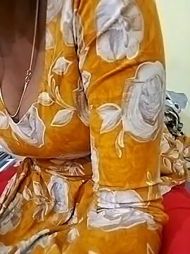 Snapshot of Lovely-Deepa chatting on August 2026 03:49:02 PM Lovely-Deepa online show from August 2026 03:49:02 PM