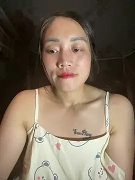 Snapshot of Chiip-bong chatting on August 2026 04:09:01 PM Chiip-bong online show from August 2026 04:09:01 PM