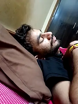 Manish48609 online show from April 2026 11:11:02 PM