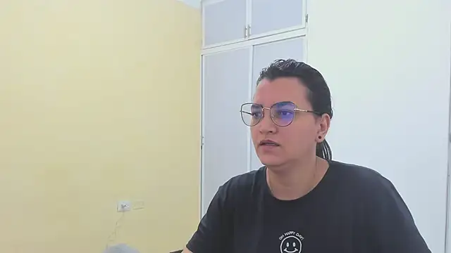 MARILYN GARCIA online show from March 2025 01:40:01 PM