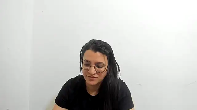 MARILYN GARCIA online show from September 2025 01:23:01 PM