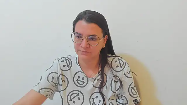 MARILYN GARCIA online show from October 2025 03:09:02 PM