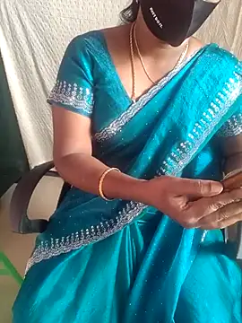 Snapshot of Tamil_Roja88 chatting on August 2026 05:42:02 AM Tamil Roja88 online show from August 2026 05:42:02 AM