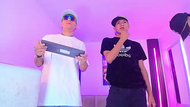 ThreeKingsLive online show from August 2026 12:23:01 AM
