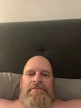 Snapshot of wellendowed14uall chatting on August 2026 01:08:02 AM wellendowed14uall online show from August 2026 01:08:02 AM