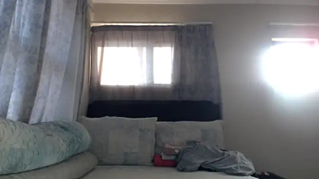 leanna23 online show from December 2025 04:39:02 AM