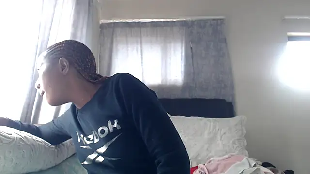 leanna23 online show from February 2026 08:22:02 AM