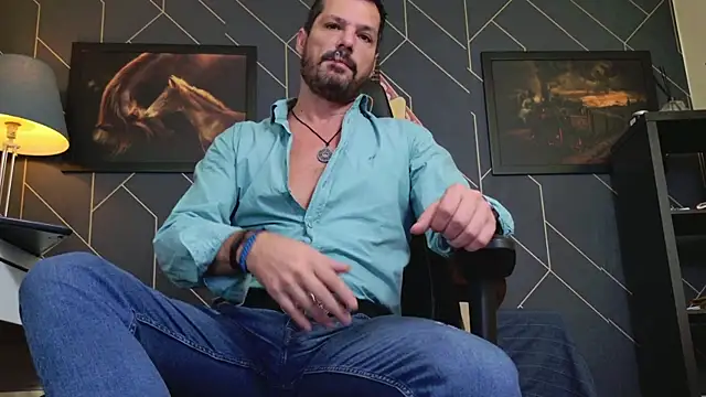 ChrisKox online show from November 2025 02:35:01 AM