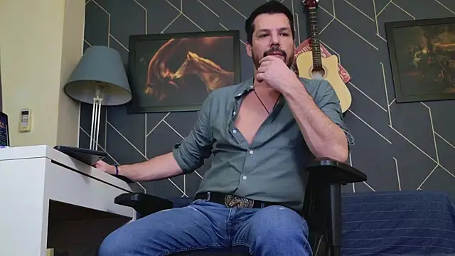 Snapshot of ChrisKox chatting on January 2026 02:28:01 AM ChrisKox online show from January 2026 02:28:01 AM