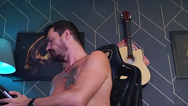 Snapshot of ChrisKox chatting on February 2026 12:58:02 PM ChrisKox online show from February 2026 12:58:02 PM