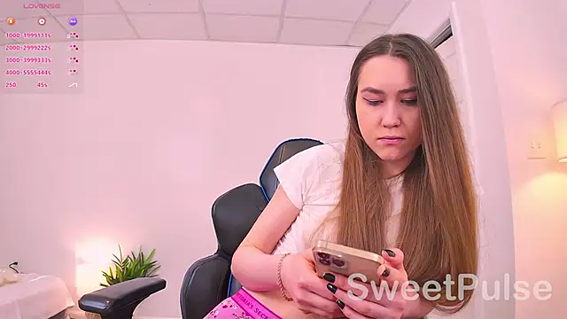 SweetPulse online show from February 2025 08:33:02 PM