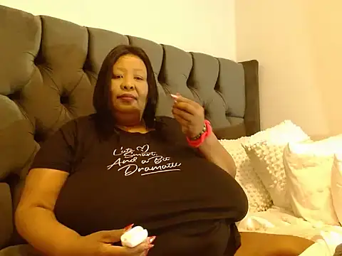 Snapshot of nancy111 chatting on September 2025 01:38:02 AM nancy111 online show from September 2025 01:38:02 AM