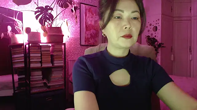 Snapshot of Koreanowner chatting on September 2025 04:01:02 PM Koreanowner online show from September 2025 04:01:02 PM